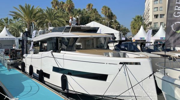 Pardo Yachts at Yachting Festival Cannes-1.jpg