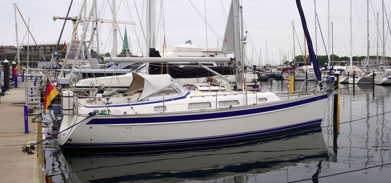 Hallberg-Rassy 372