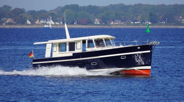 Gebrauchtboot RHEA 36 zu verkaufen 006.jpg