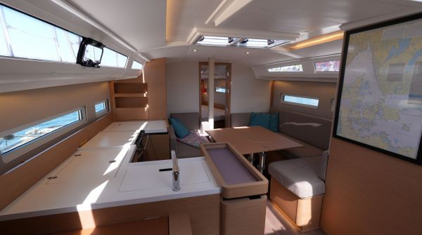 Jeanneau Sun Odyssey 410 gebraucht (12).jpg