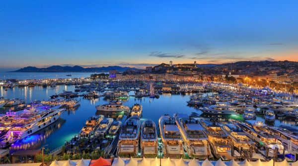Cannes Vieux Port in Sunset.jpg