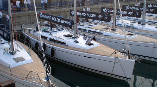 Grand Soleil 40 BC at Genoa Boat Show (1).jpg