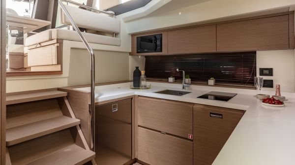 Pardo GT52 Galley Down.jpg