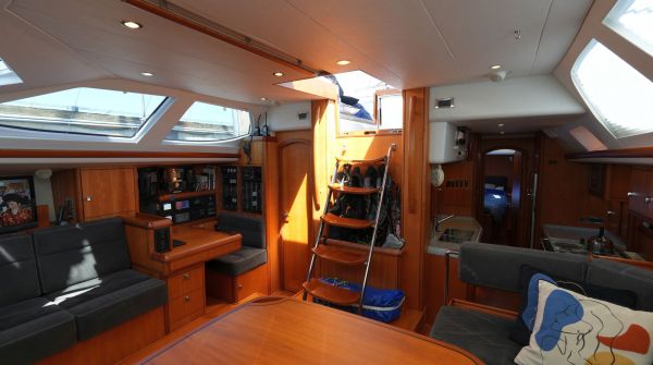 used Oyster 575 for sale (11).jpg