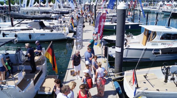 Hamburg Ancora Boat Show (1).jpg