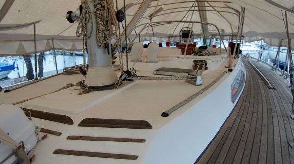 used Tayana 55 for sale (12).jpg